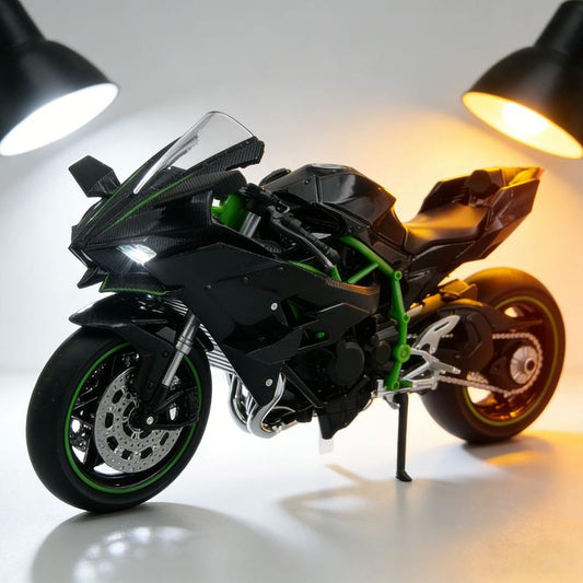 1:12 Scale Diecast Motorcycle Model - Zinc Alloy Collectible Toy! Features Suspension, Free - Roller, Push - Back & Non - Rechargeable Button Battery. Black, Sleek Modern Design for Diecast Enthusiasts!